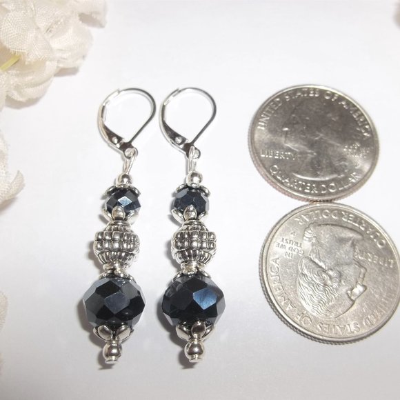 Navy Blue Beaded Glass Earrings Dangle Drop Silver Lever Back Jewelry Gift 7051 - Picture 2 of 8
